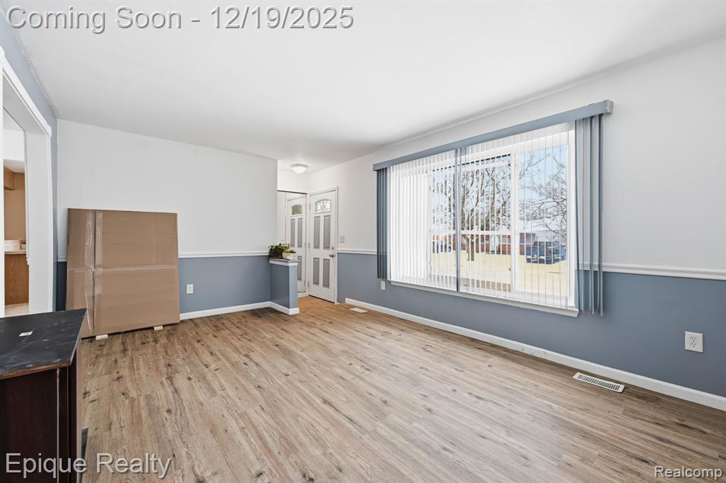 4052 Burton Street, Inkster, MI 48141 — Photo 19