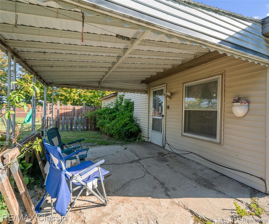 2185 Oakview Drive, Canton, MI 48187 — Photo 44