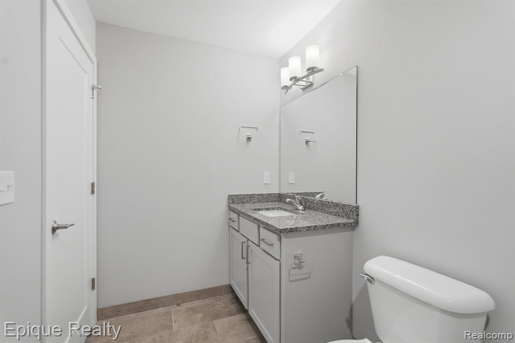 25558 Grandview Lane, 38, Novi, MI — Photo 19