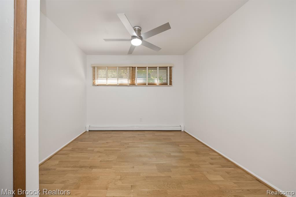 6041 EASTMOOR Road, Bloomfield Hills, MI 48301 — Photo 19