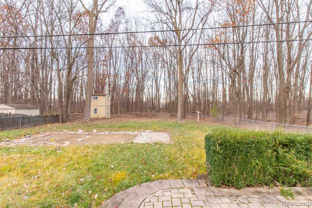 48351 Forbes Drive, Chesterfield, MI 48047 — Photo 43
