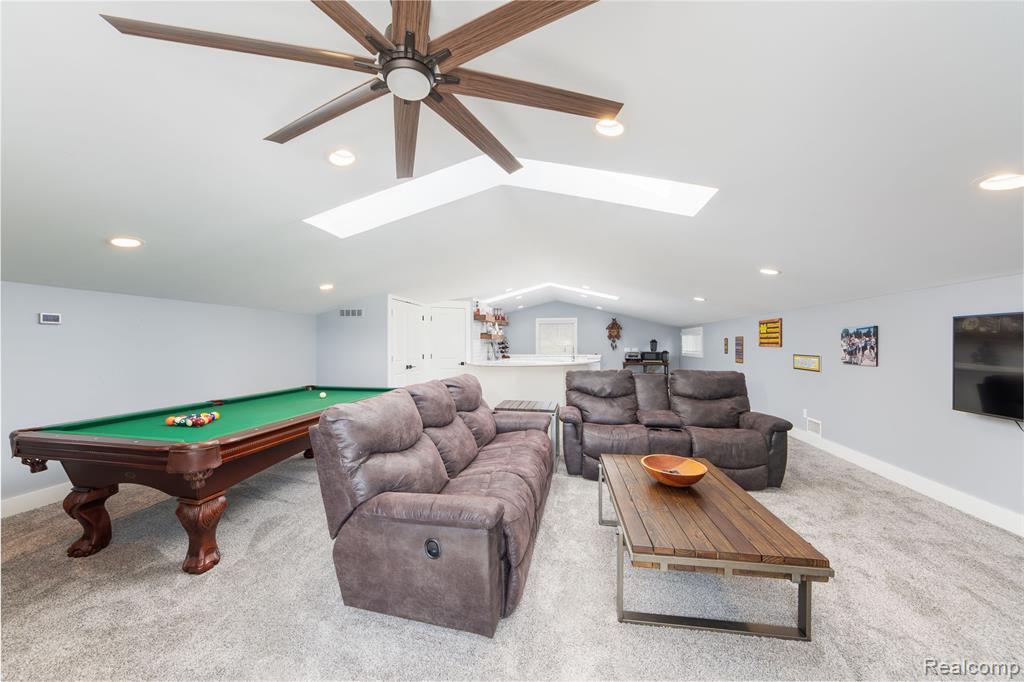 9235 SILVERSIDE, South Lyon, MI 48178 — Photo 31