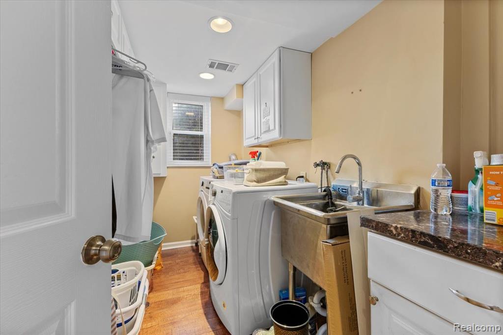 28791 Sunset Boulevard W, Lathrup Village, MI 48076 — Photo 46