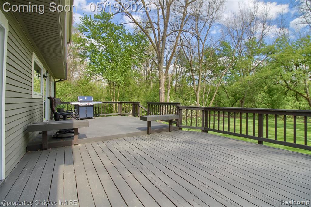19727 Scenic Harbour Drive, Northville, MI 48167 — Photo 37