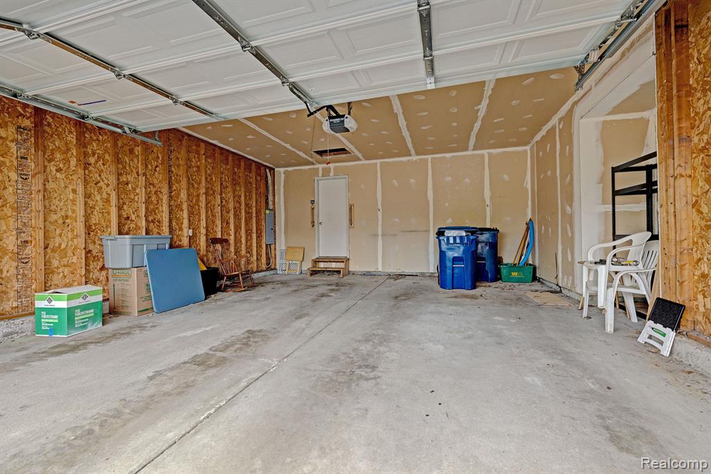 10154 HAWTHORNE RIDGE Road, Goodrich Vlg, MI — Photo 45