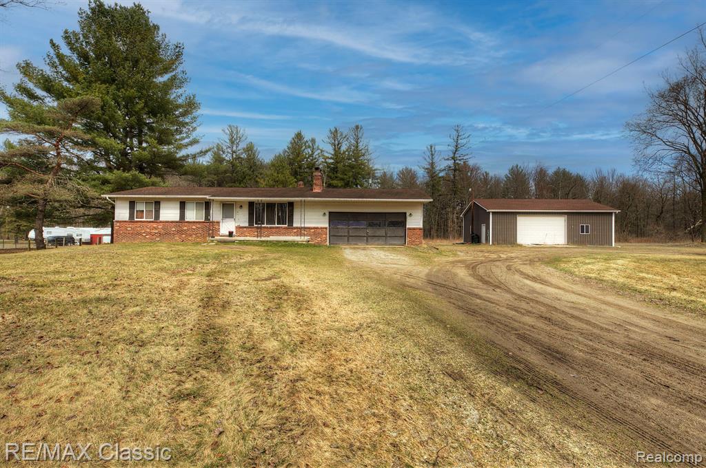 4650 Waltan Road, Vassar, MI 48768 — Photo 3
