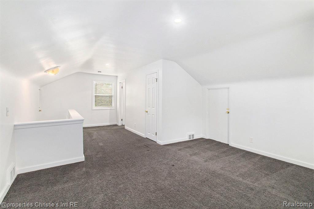 5236 BEDFORD Street, Detroit, MI 48224 — Photo 16