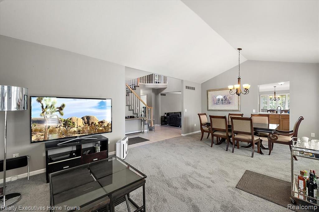 899 Hathaway Dr Drive, Auburn Hills, MI 48326 — Photo 15