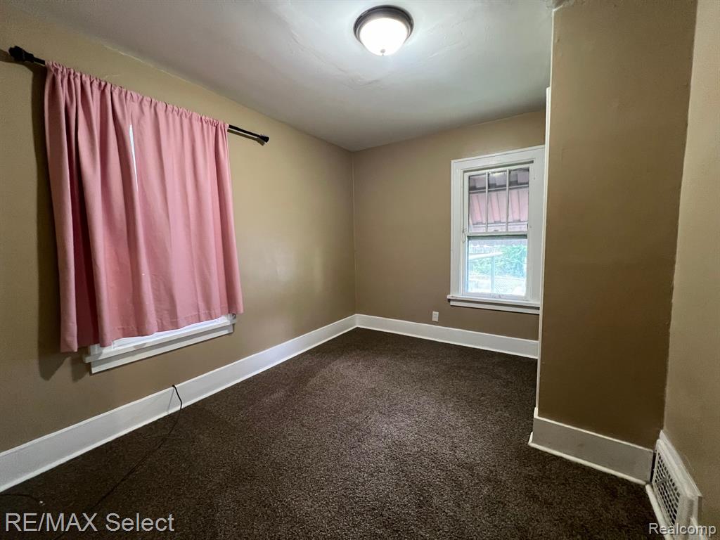 722 Perry Street, Flint, MI 48504 — Photo 17