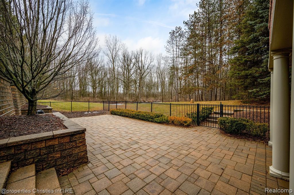 59801 E 8 MILE Road, South Lyon, MI 48178 — Photo 84