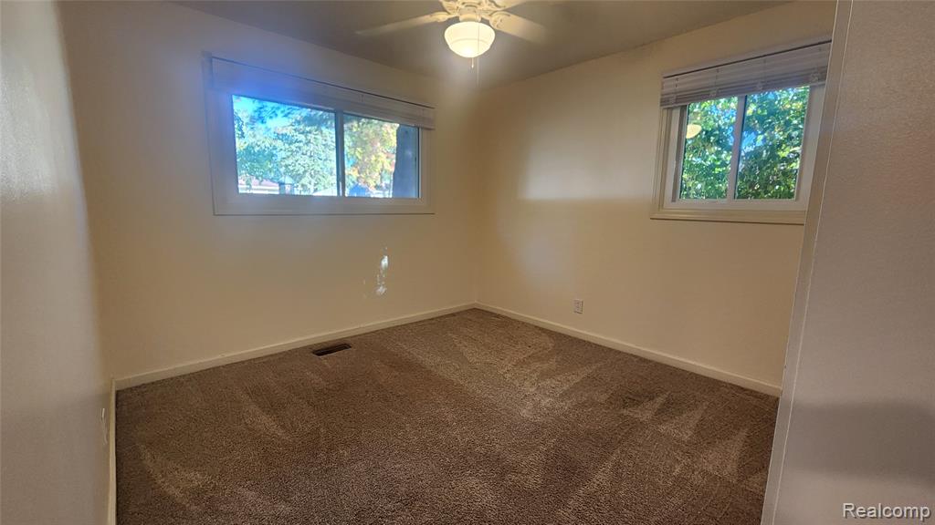 6555 Manson Drive, Waterford, MI — Photo 13