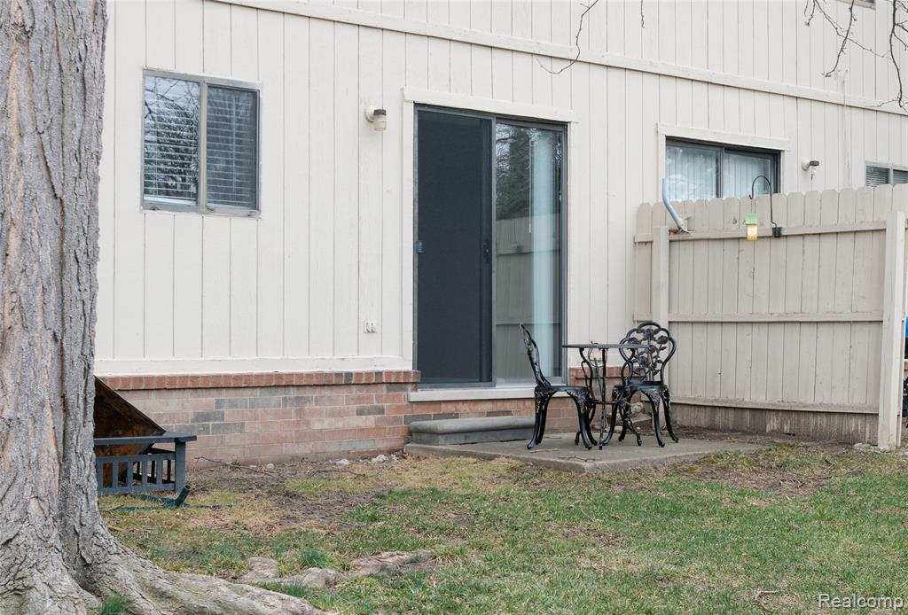 40812 Highpointe Drive, 24, Clinton Twp, MI 48038 — Photo 3