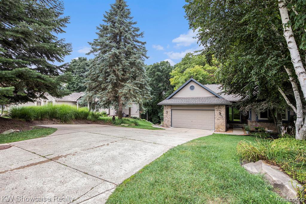 396 Rosario Lane, White Lake, MI — Photo 2