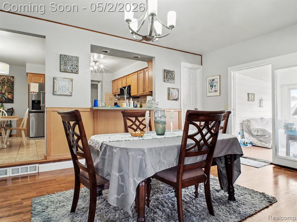 4488 Thorntree Drive, Burton, MI 48509 — Photo 9