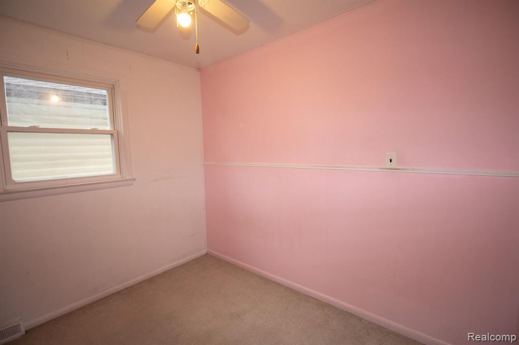 4016 JACKSON Street, Dearborn Heights, MI 48125 — Photo 15