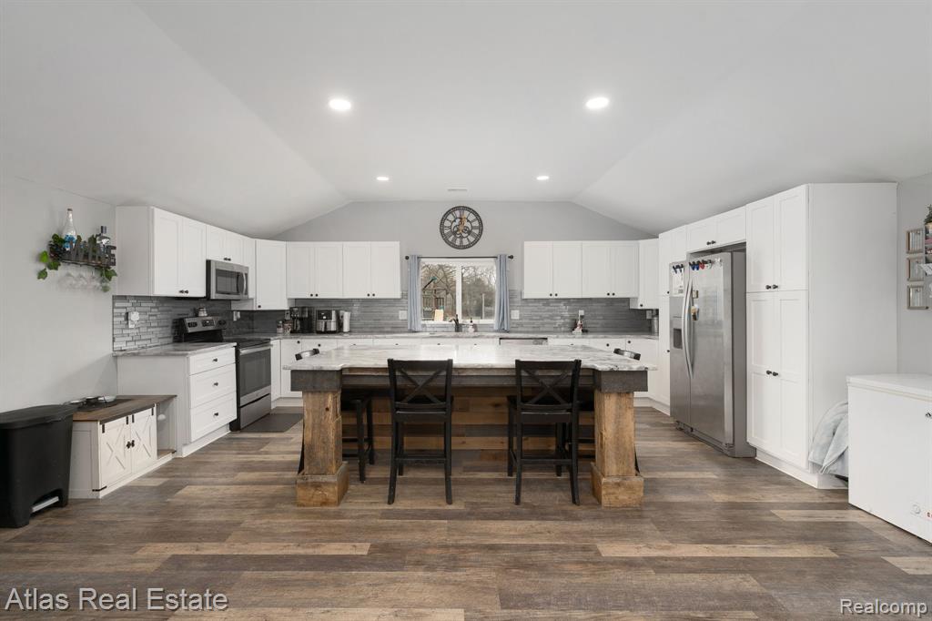 10025 Grand Blanc Road, Gaines Vlg, MI 48436 — Photo 21