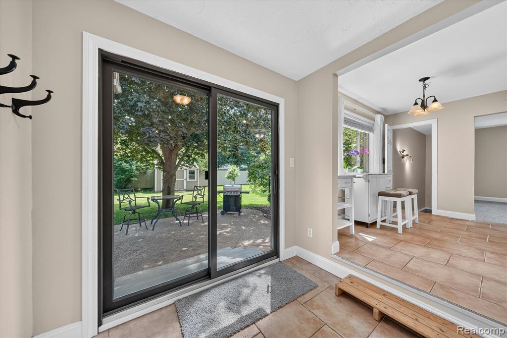 6409 Hollyhock Trail, Brighton, MI 48116 — Photo 10