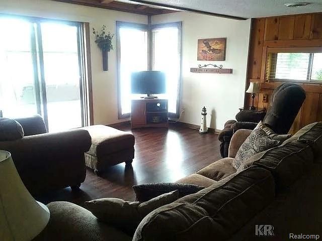 4181 S OAK Drive, Beaverton, MI 48612 — Photo 17