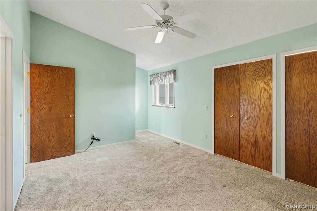 6824 Northcrest Way E, Clarkston, MI — Photo 17
