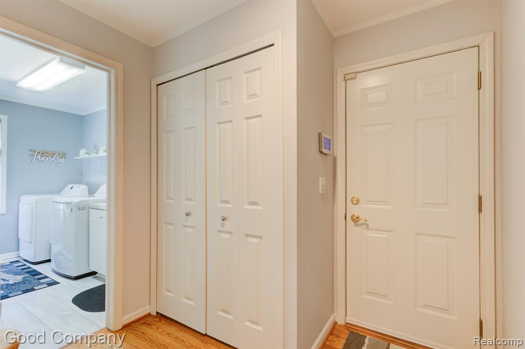 51250 W HILLS Drive, Plymouth, MI 48170 — Photo 26