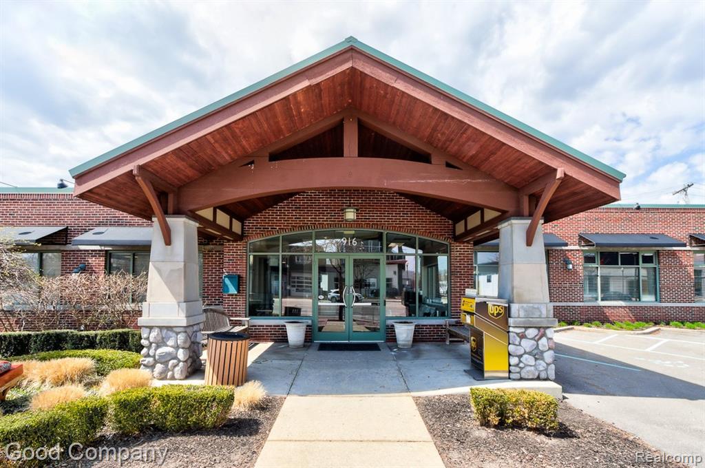 916 S Main Street, Royal Oak, MI 48067 — Photo 9