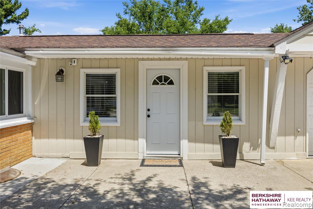8025 Fieldcrest Drive, Brighton, MI 48116 — Photo 3
