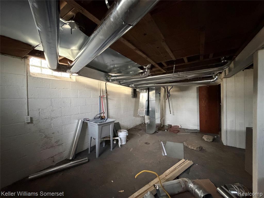 12930 Hayes Street, Detroit, MI 48205 — Photo 20
