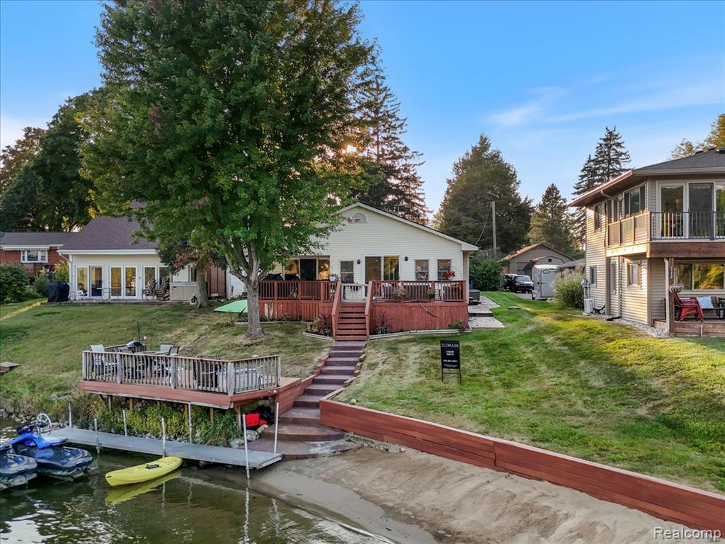 8437 WOODLAND SHORE Drive, Brighton, MI 48114 — Photo 5