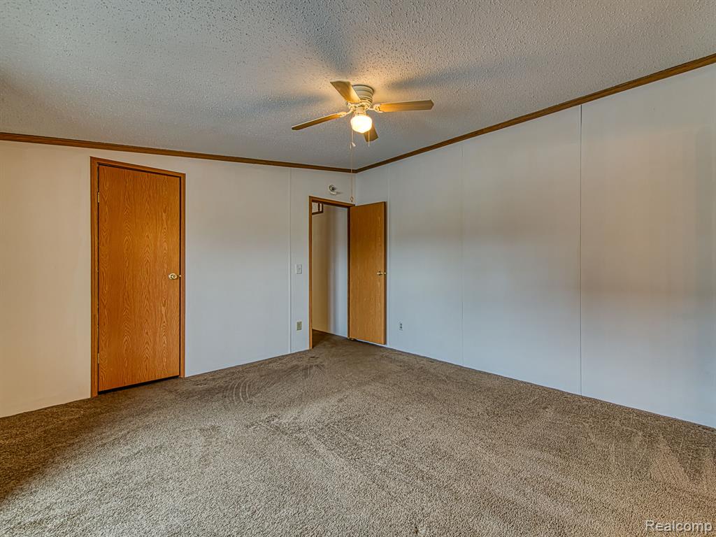 13749 Heritage Street, Carleton, MI 48117 — Photo 16
