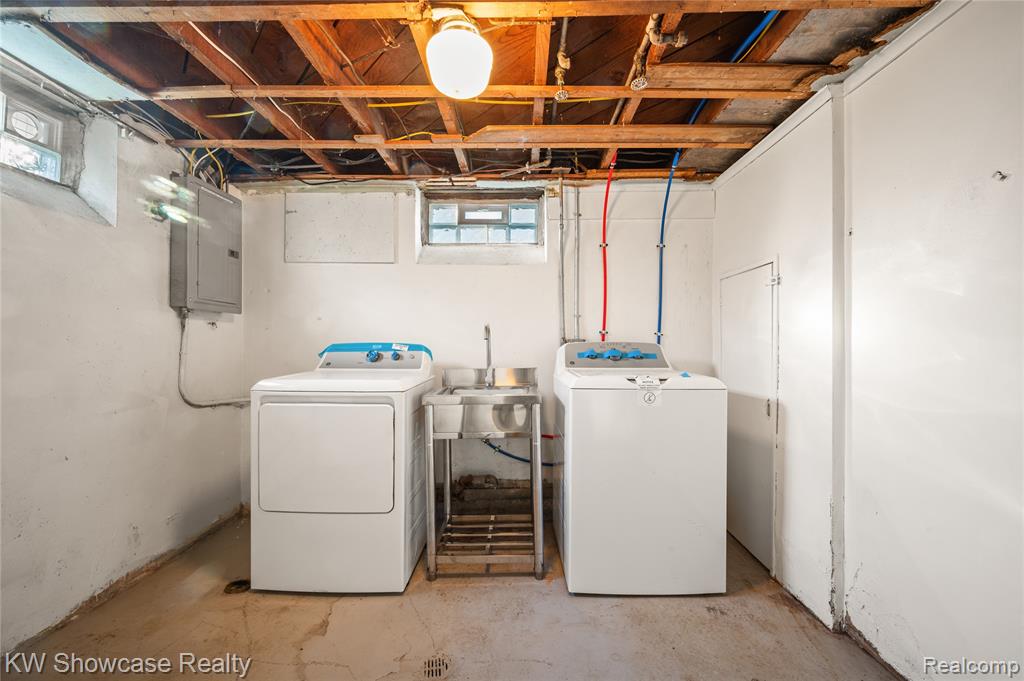 20352 Beatrice Street, Livonia, MI, 48152