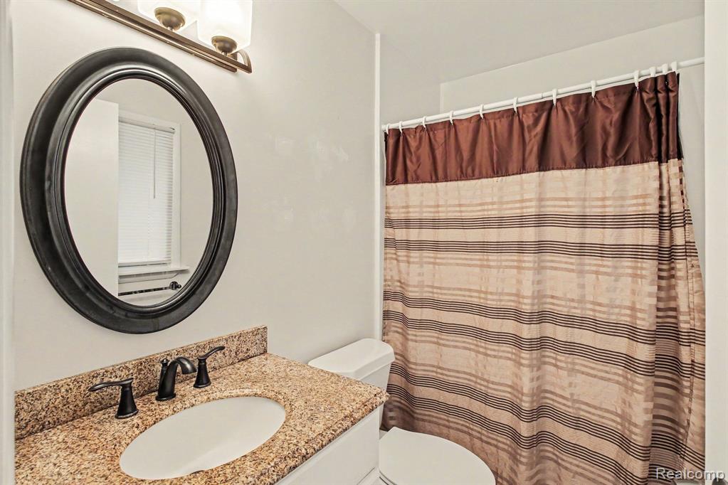 4786 E Allen Road, Webberville, MI 48892 — Photo 14