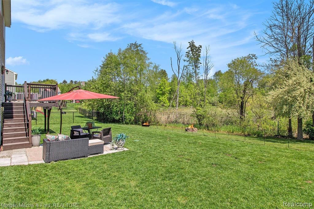 637 AUTUMN VALLEY Drive, Ortonville, MI 48462 — Photo 25