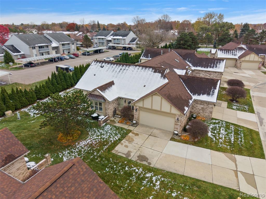 42590 Schienle Lane, Clinton Twp, MI 48038 — Photo 16