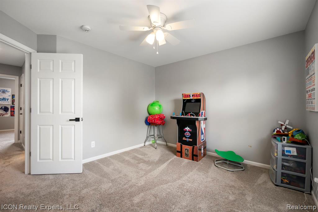 884 Grandview Drive, Commerce Twp, MI 48390 — Photo 31
