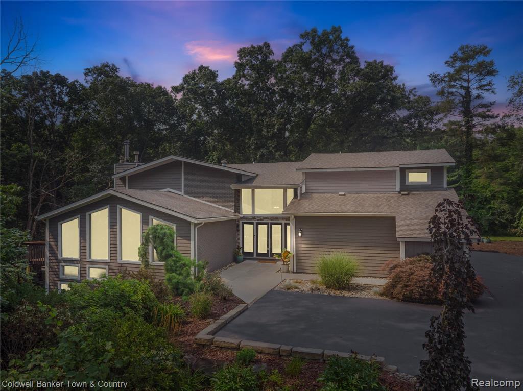 5728 Eggert Place, Brighton, MI, 48116