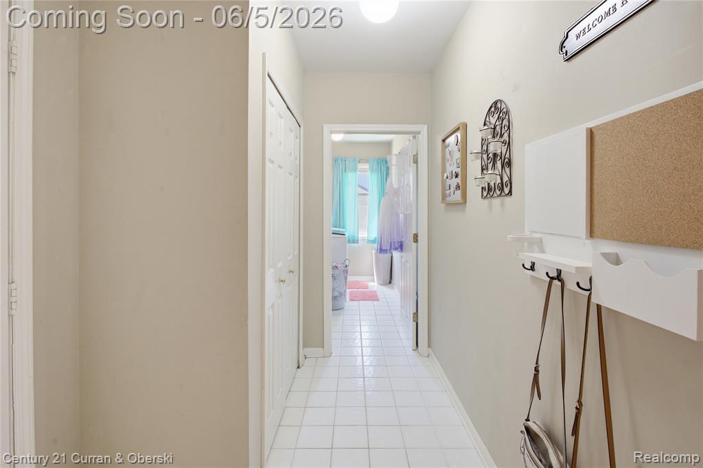 4876 Justin Lane, West Bloomfield, MI — Photo 19