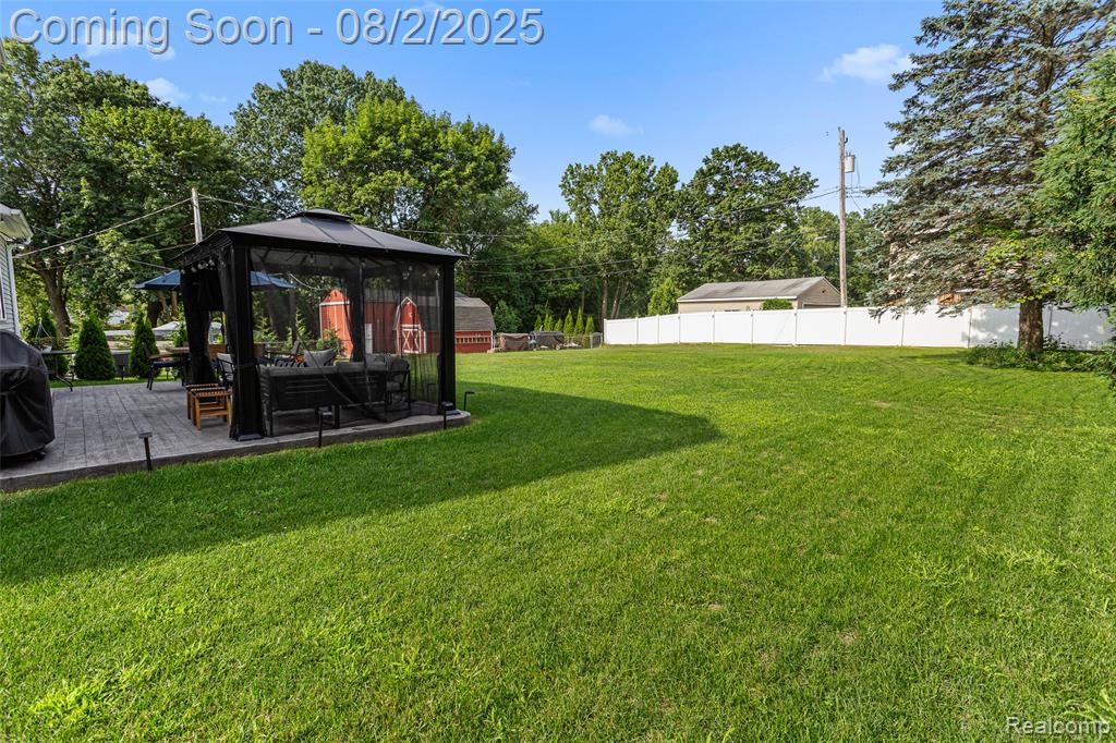 710 Pine Tree Road, Lake Orion, MI 48362 — Photo 36