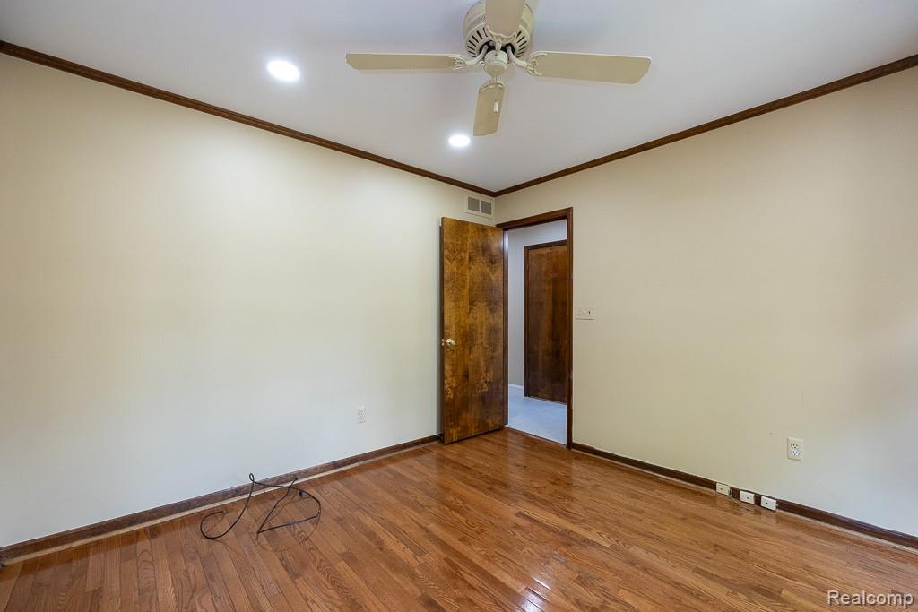 6275 Fairbrook Court, West Bloomfield, MI — Photo 35