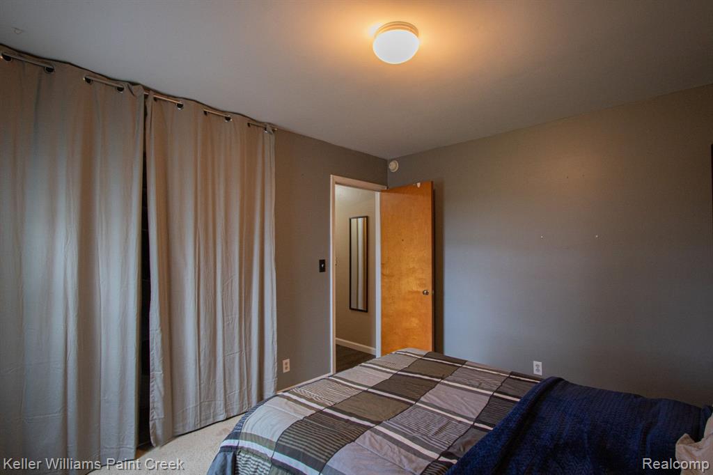 419 ALMONT Avenue, Almont, MI 48003 — Photo 10