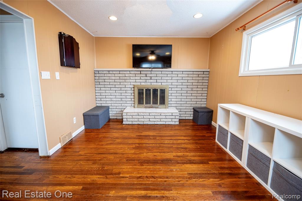 4605 Rosewold Avenue, Royal Oak, MI 48073 — Photo 23