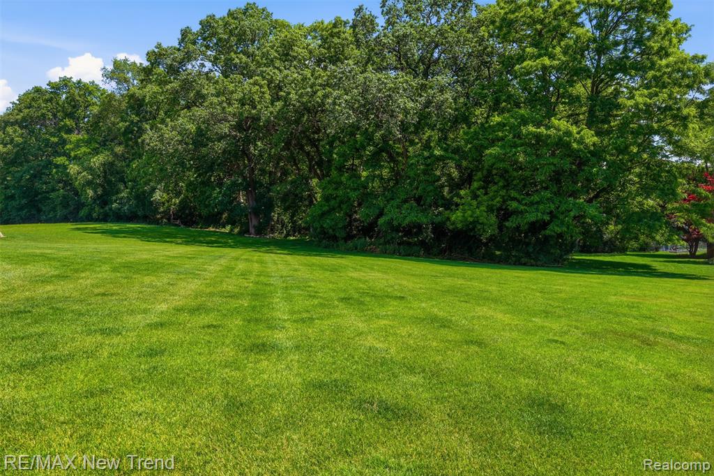 729 Akehurst Lane, White Lake, MI — Photo 58