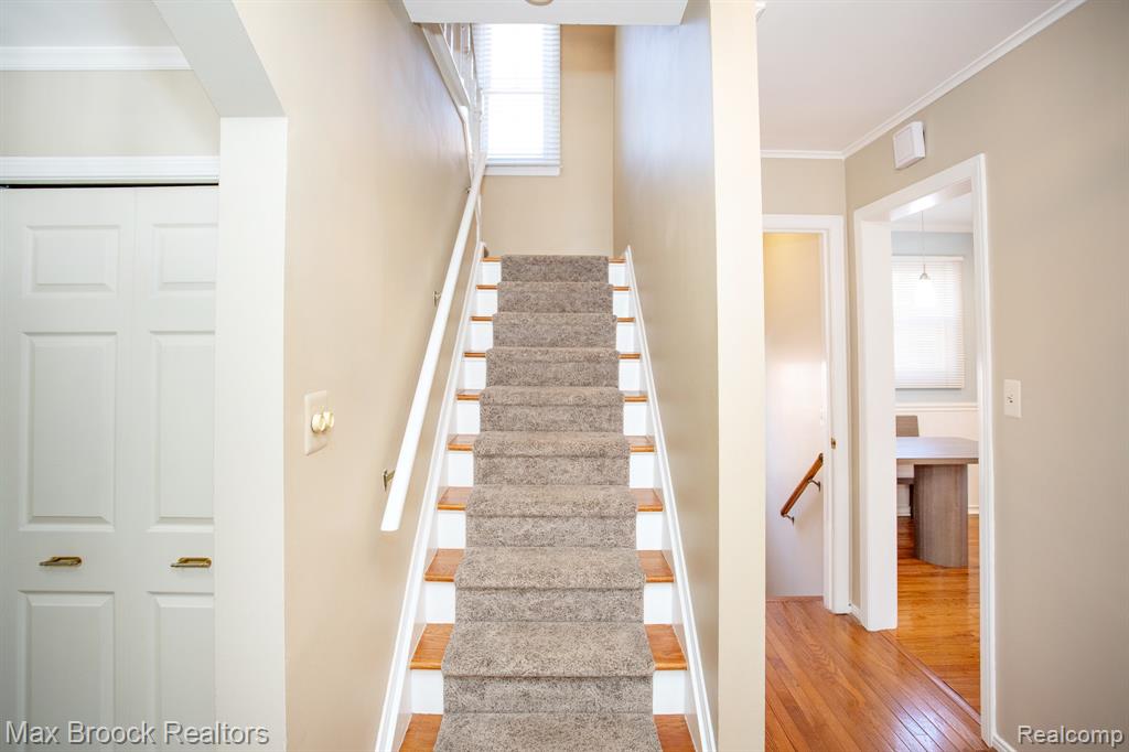 26614 Humber Street, Huntington Woods, MI — Photo 21