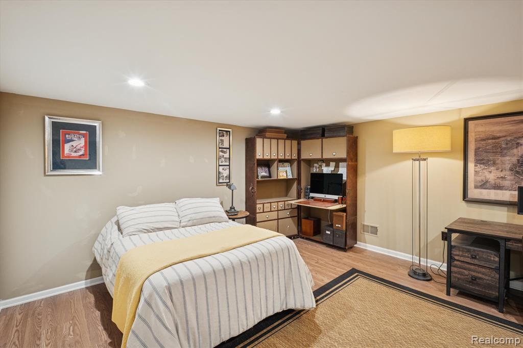 596 Henrietta Street, Birmingham, MI 48009 — Photo 46