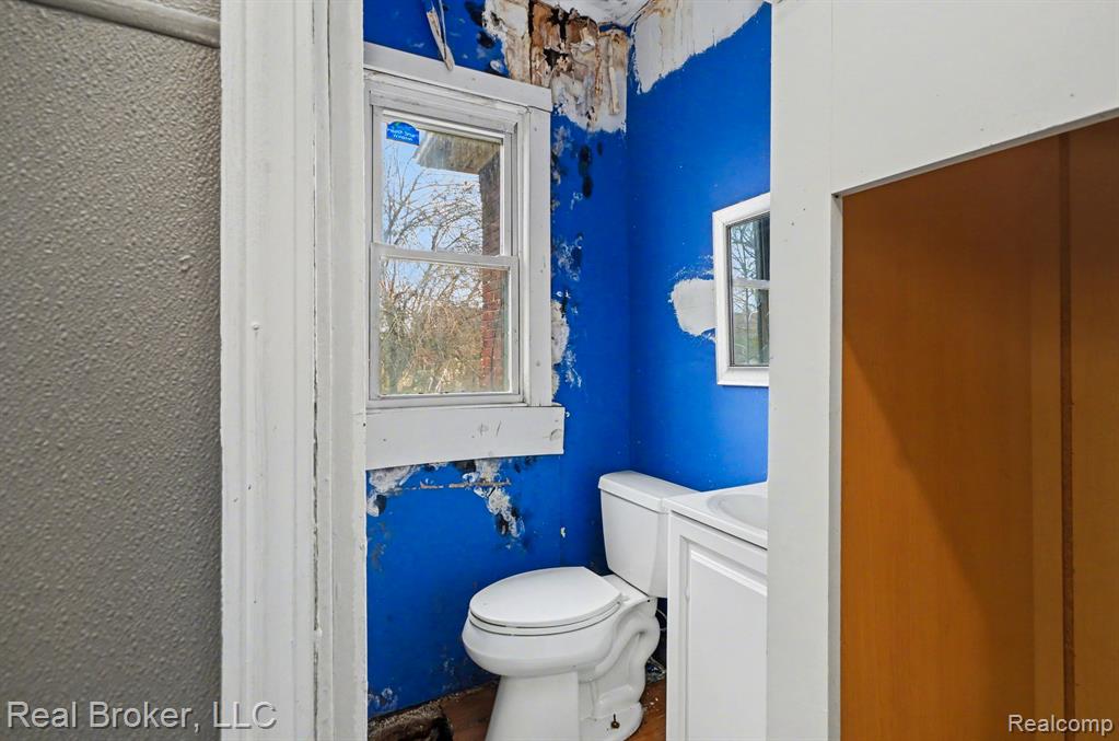 15357 Rutherford Street, Detroit, MI 48227 — Photo 8