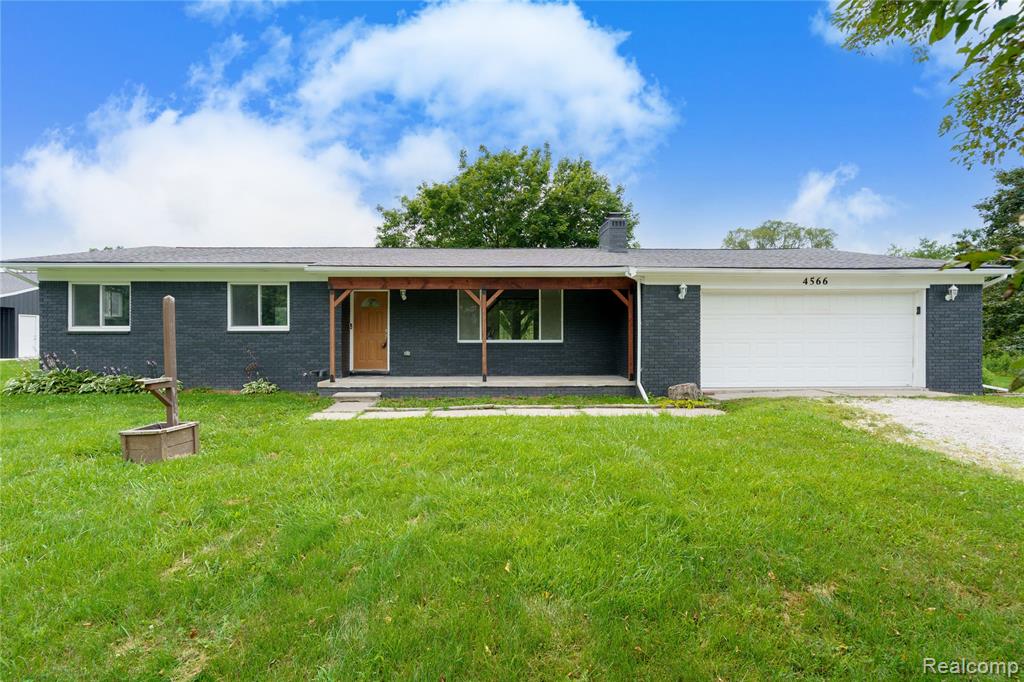 4566 Clyde Road, Howell, MI 48855 — Photo 4