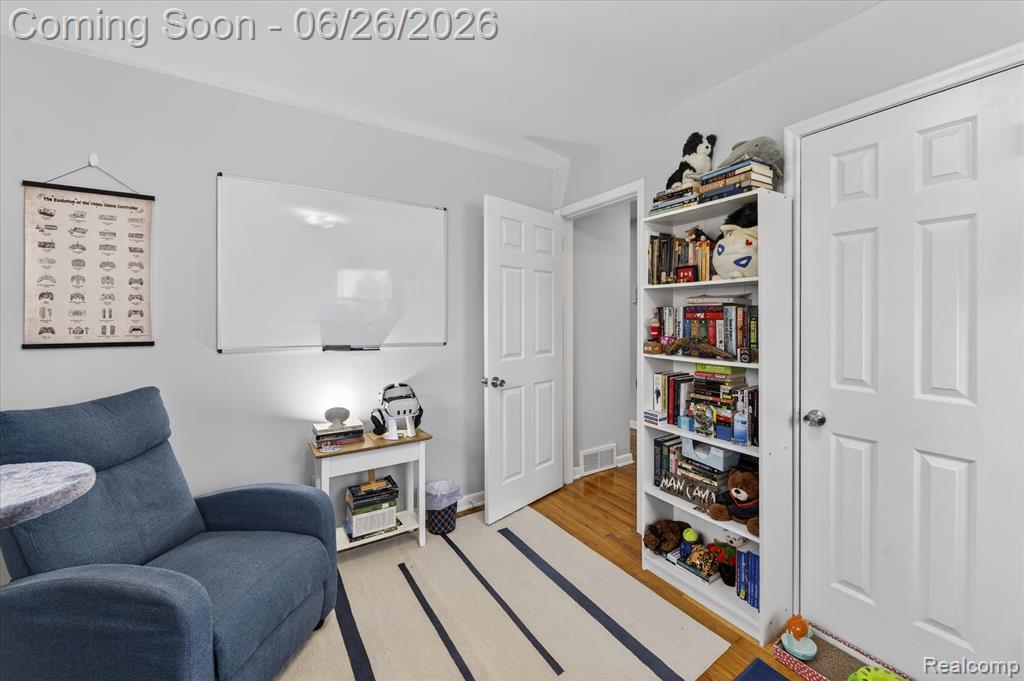610 N Barnard Street, Howell, MI 48843 — Photo 20