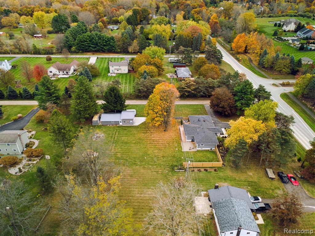 5100 Oak Hill Road, Clarkston, MI 48348 — Photo 49