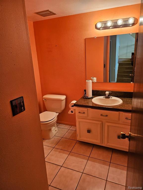 24910 Glenbrooke Drive, Southfield, MI 48033 — Photo 7