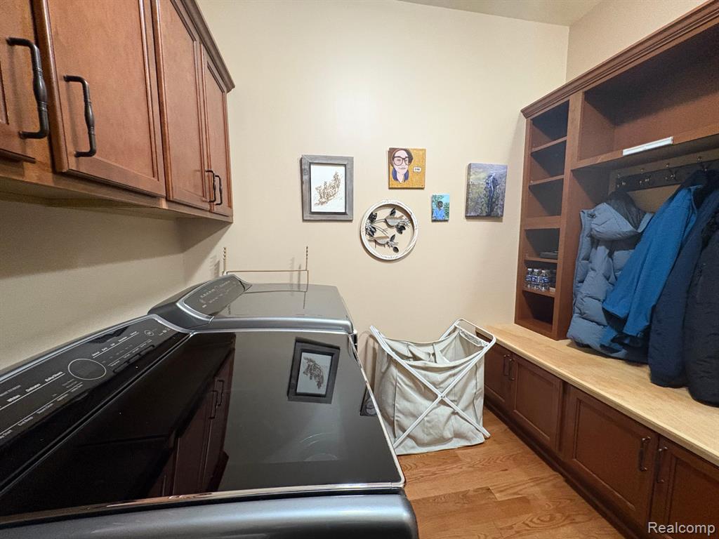 40462 Juniper Ct, Clinton Twp, MI 48036 — Photo 16