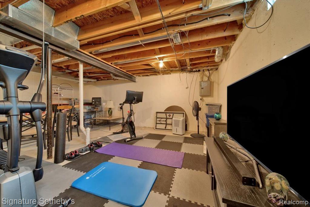 922 SYMES Avenue, Royal Oak, MI 48067 — Photo 25